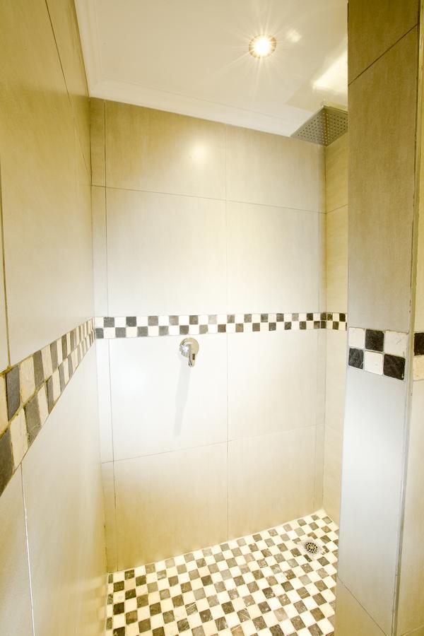 Cavallo Guesthouse Windhoek Esterno foto